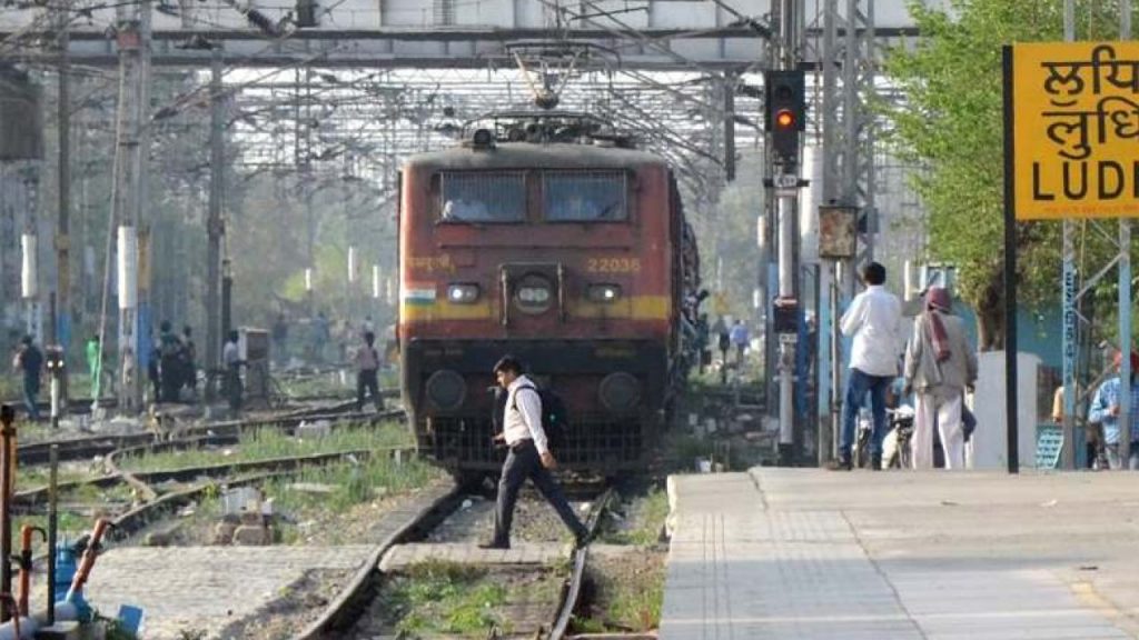 Take off Those&nbsp;Headphones!